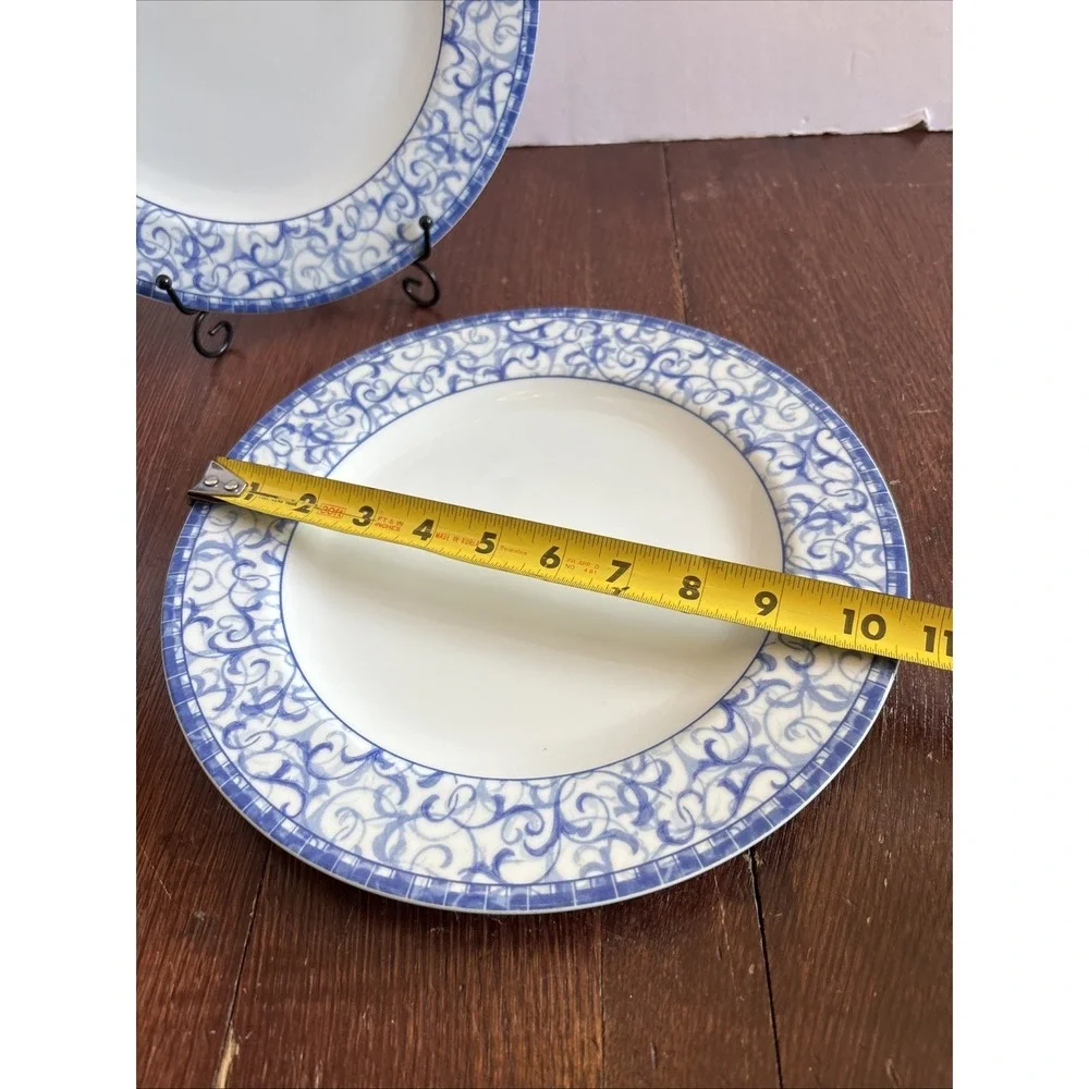 Porcelain Oneida Table Trends Blue‎ Heather Dinner Plate 10.5